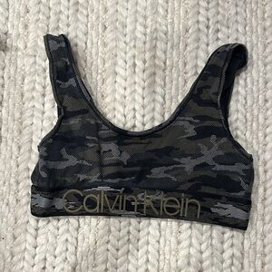 Calvin Klein Camouflage Sports Bra in Black and Gray